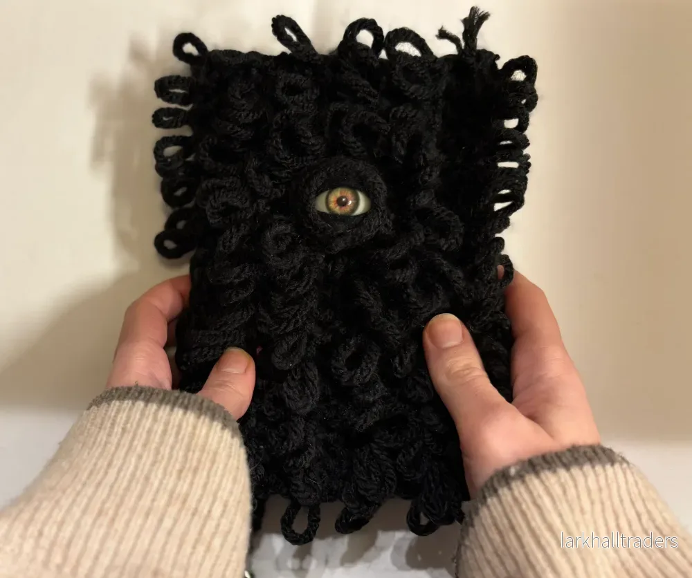Svart öga Fluffig Bok Klänning