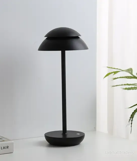NoirLite – Uppladdningsbar svart bordslampa med justerbar ljusstyrka – Trådlös belysning för hem och kontor - Bild 2
