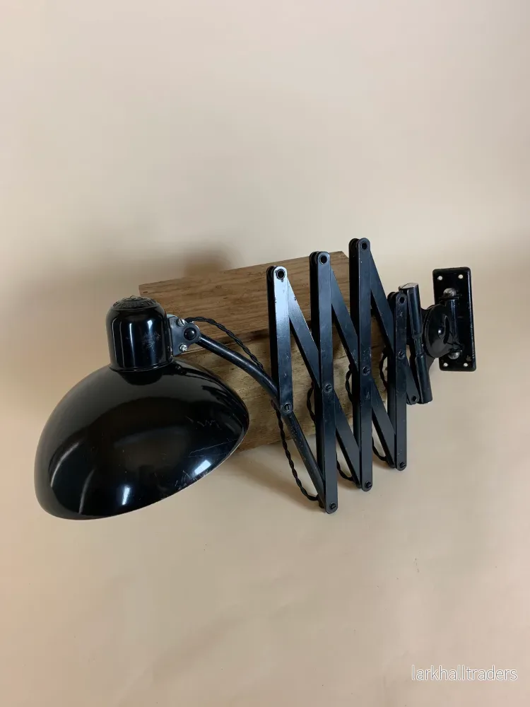 Kaiser Idell 6718 – Saxlampa