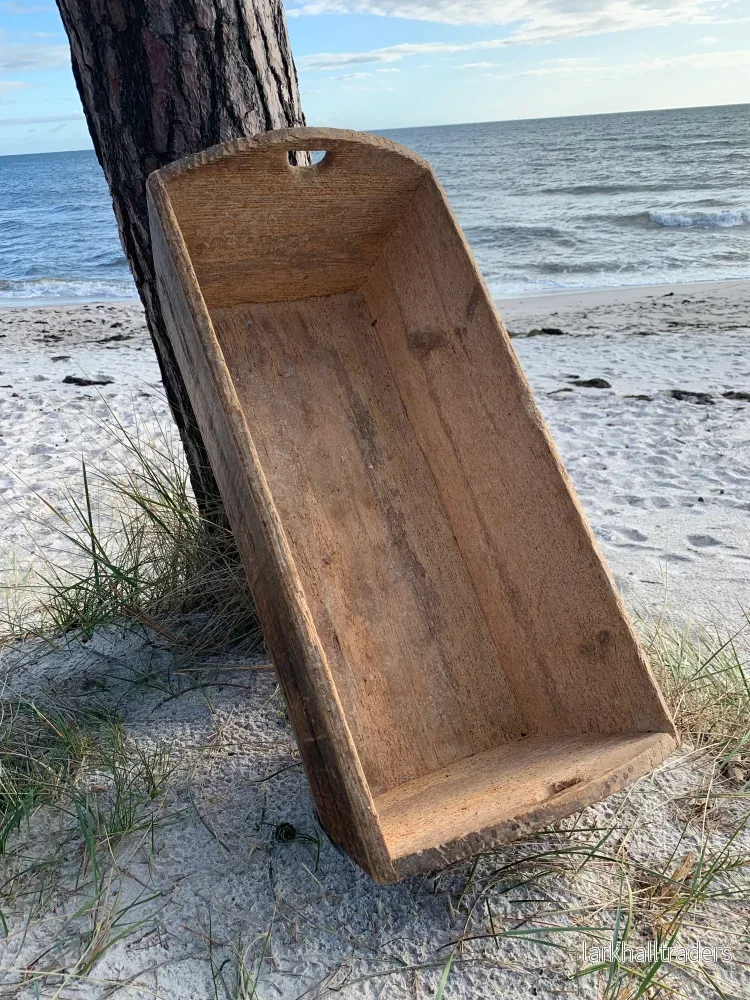 Stor trälåda med handtag Stor trälåda med handtag