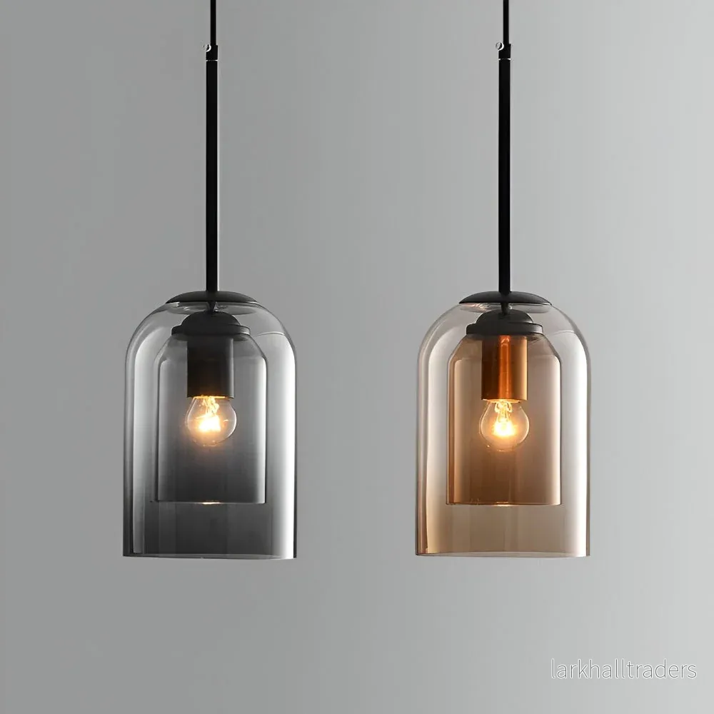 VetroLume – Dubbelglas Pendellampa i Rökglas med Rostfärgade Accenter VetroLume – Dubbelglas Pendellampa i Rökglas med Rostfärgade Accenter