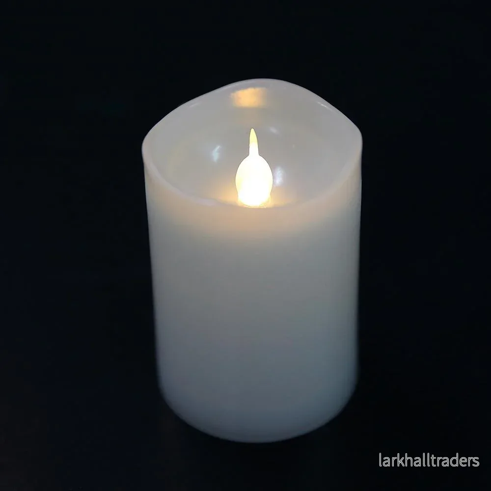 LED-blockljus i plast – 6 st. – 7,4 cm – m/3D-låga – vit LED-blockljus i plast – 6 st. – 7,4 cm – m/3D-låga – vit