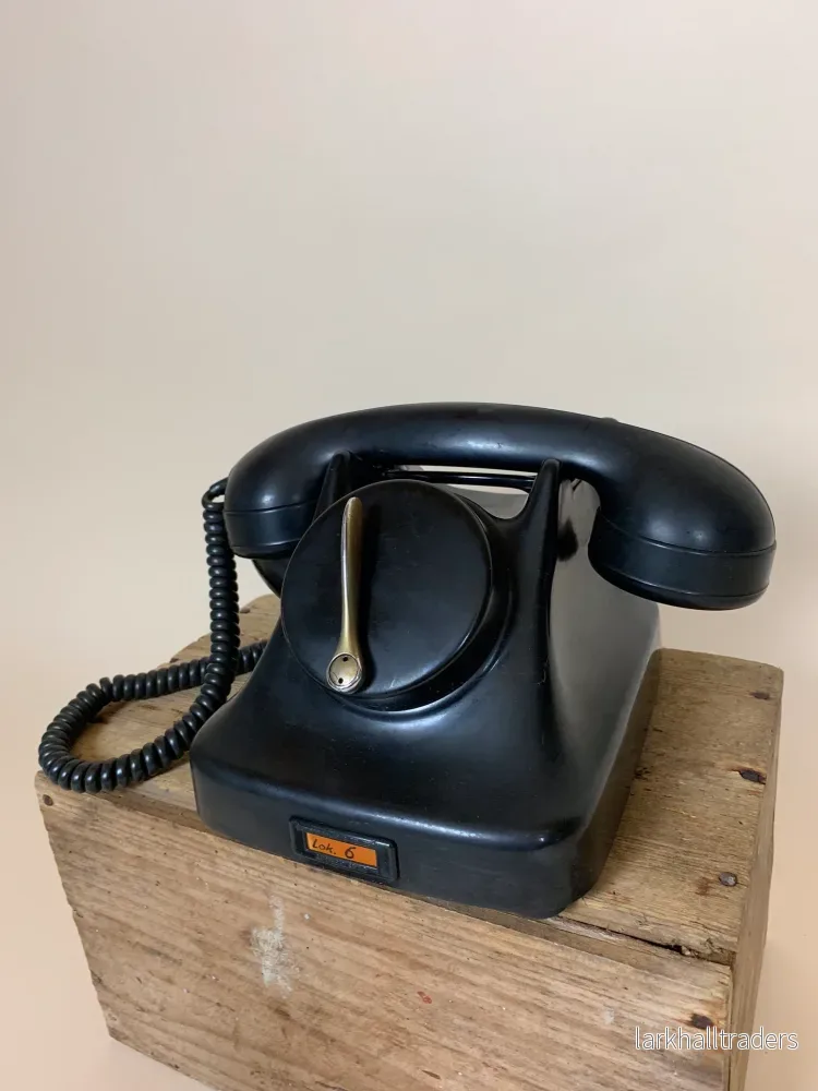 Gammal svart bakelittelefon - Bild 3