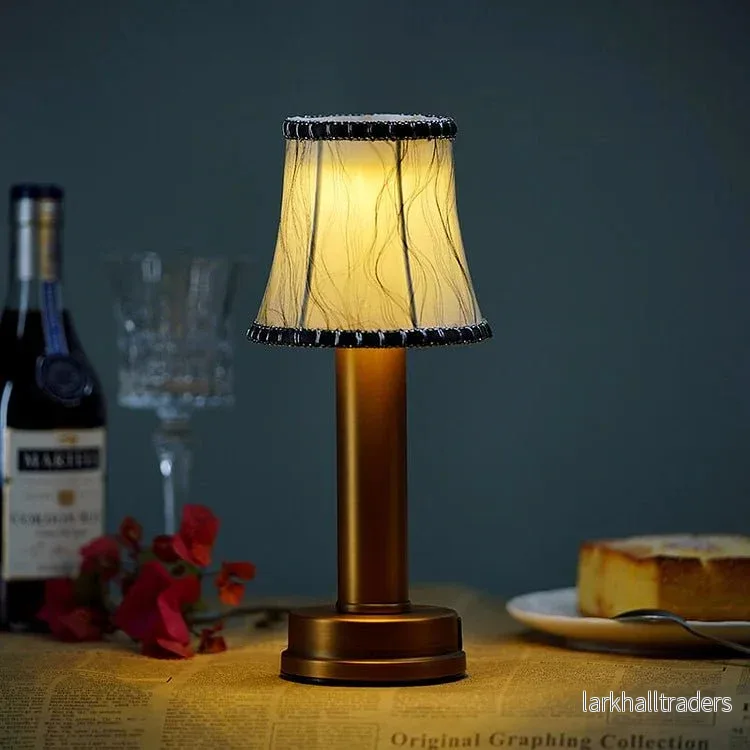 AuréLight – Trådlös LED-bordslampa med dimbart ljus och avtagbar lampskärm - Bild 3