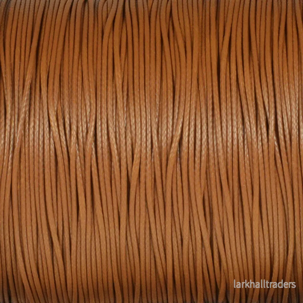 Vaxat polyestersnöre, brun, 0,6mm, 10m Vaxat polyestersnöre, brun, 0,6mm, 10m