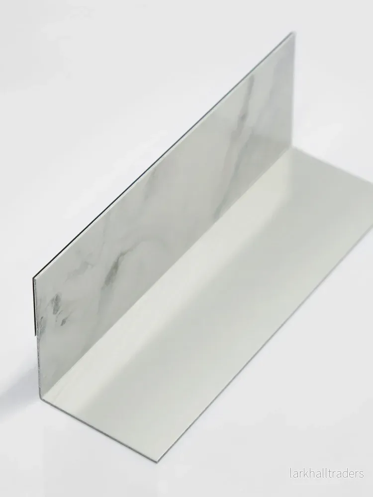 MARBRE BLANC Hylla