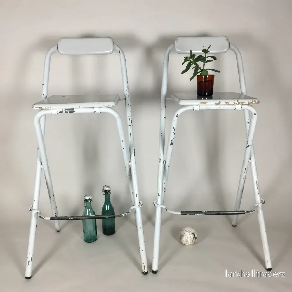 Barstolar med massor av läcker patina (säljs tillsammans) - Bild 3