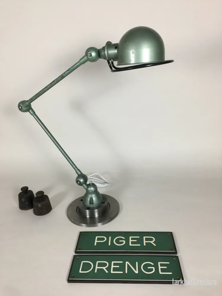 Jieldé Bordslampa i en läcker grön färg och med strömbrytare - Bild 2