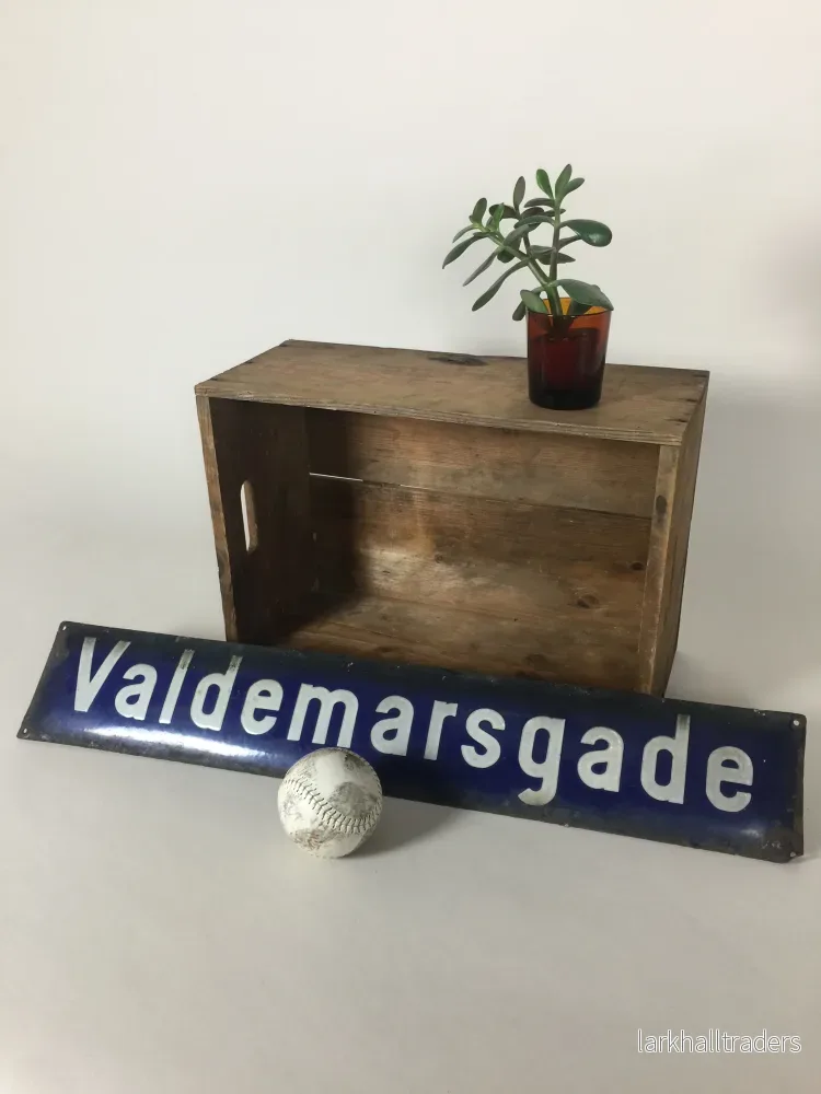 Vägskylt i emalj från Vesterbro - Bild 2