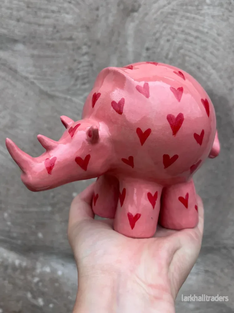 Rosie the Rhino Skulptur - Bild 2