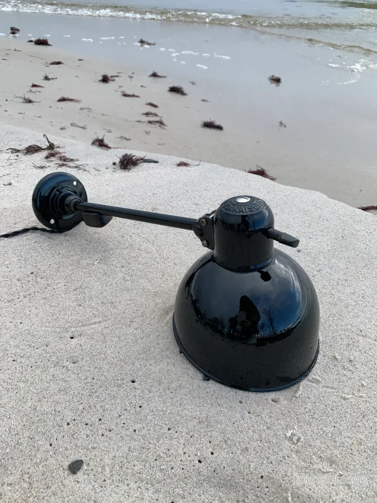 Kaiser Idell 6723 vägglampa - Svart - Bild 2