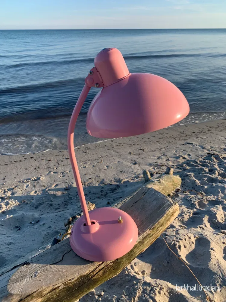 Kaiser Idell 6556 - Rosa
