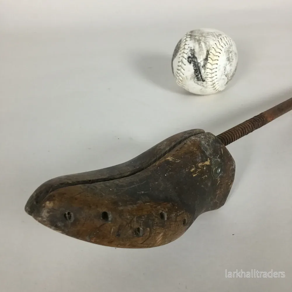 Dekorativ "skomakareffekt" med vacker patina - Bild 3