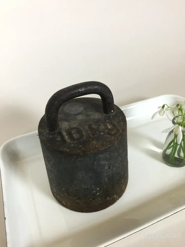 Vikt... 10 kg. parti med vacker patina (pris är per styck) - Bild 2