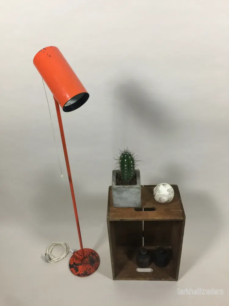 Snabb golvlampa