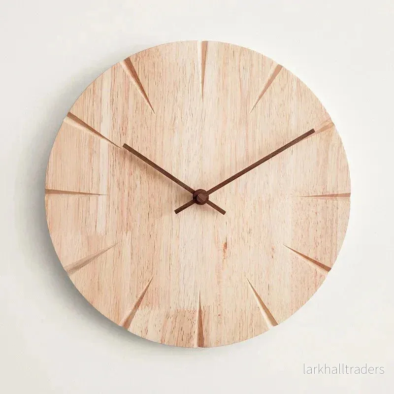 Väggklocka i Massivt Trä med Pendel – Minimalistisk & Tidlös Design