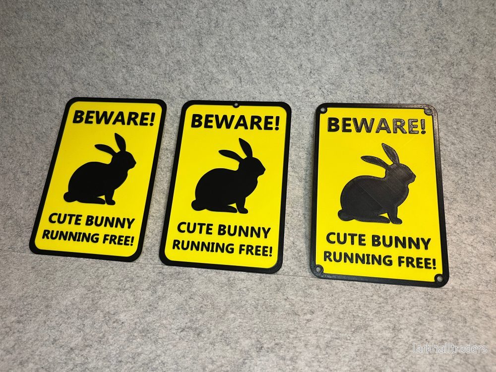 Väggdekor kanin – Beware Cute Bunny Väggdekor kanin – Beware Cute Bunny