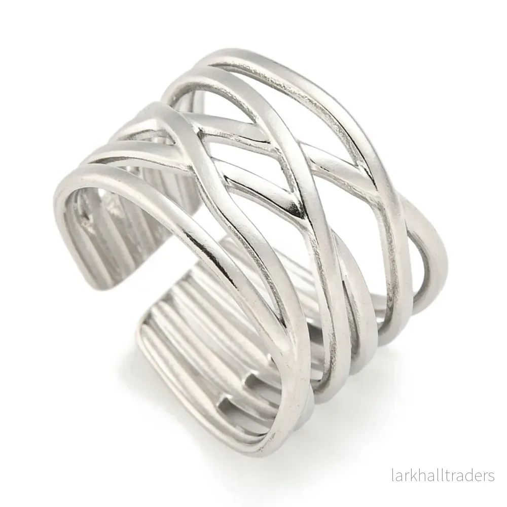 Ring i rostfritt stål, ”Criss cross”