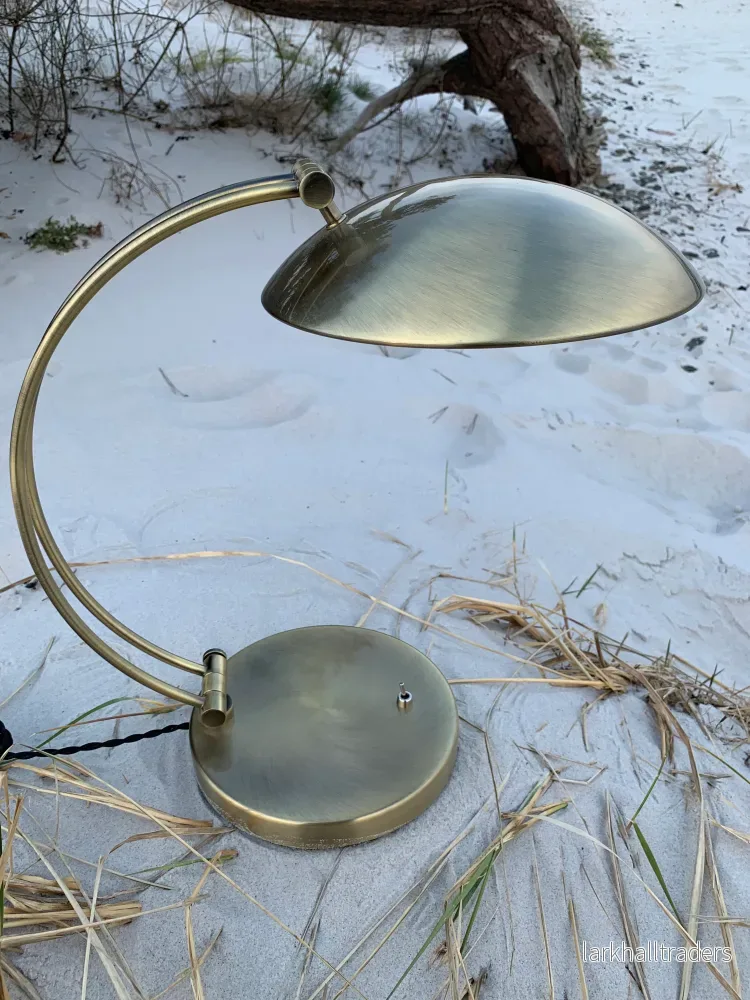 Honsel lampa – Priset är pr PCS.