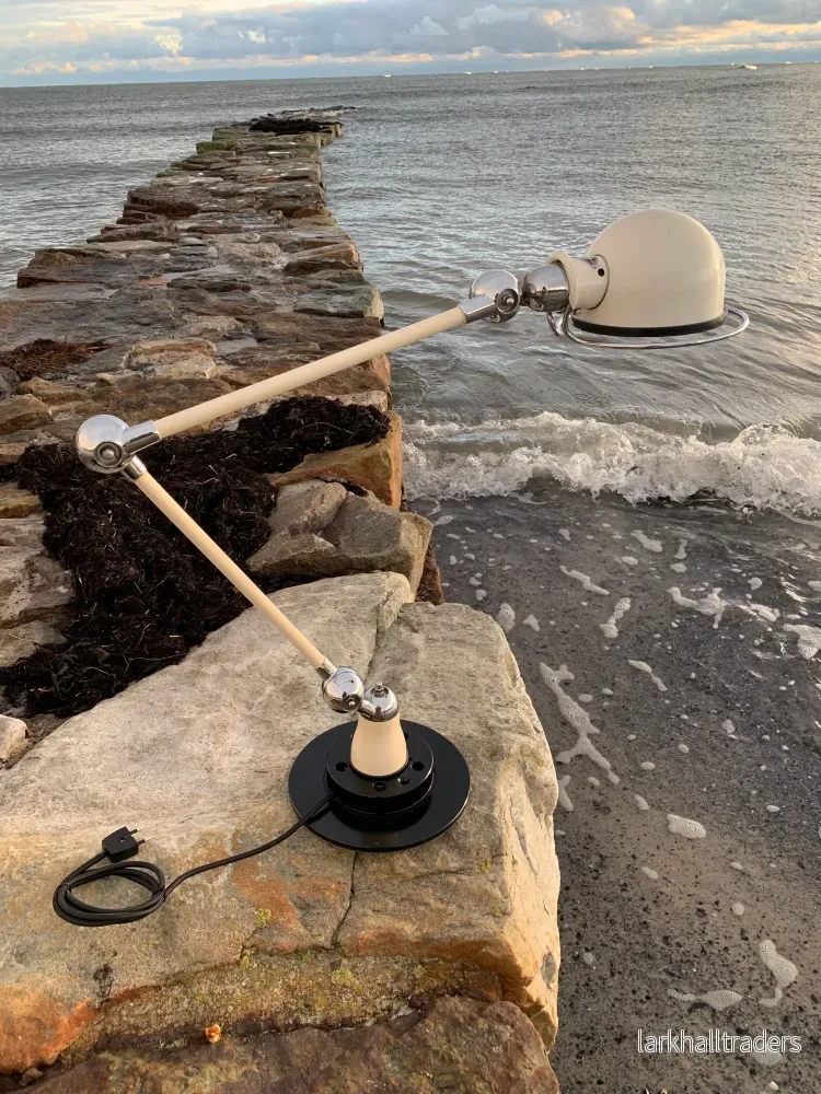 Jieldé bordslampa (Sällsynt utgåva från en syateljé i södra Frankrike)
