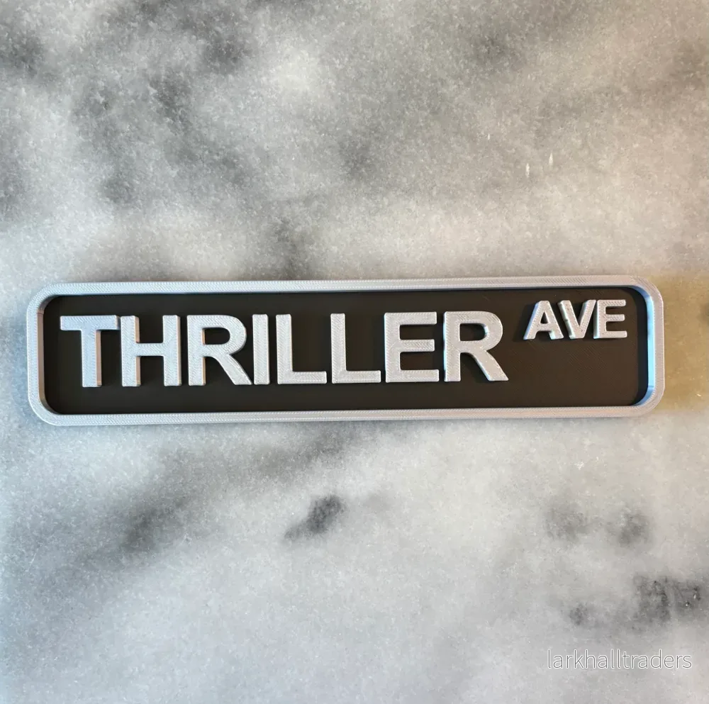 Skylt - Thriller
