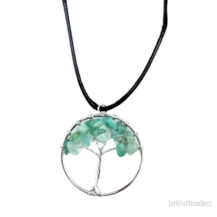Halsband med jade – Livets träd-hänge Halsband med jade – Livets träd-hänge