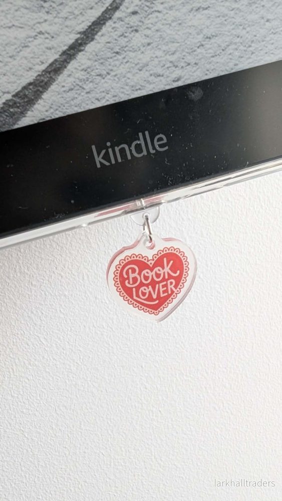 Dust Plug – Book Lover Dust Plug – Book Lover