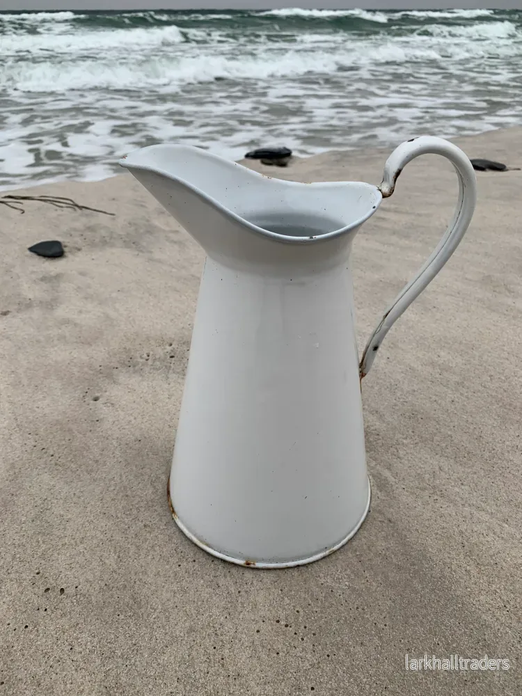 Gammal emaljkanna från Glud och Marstrand