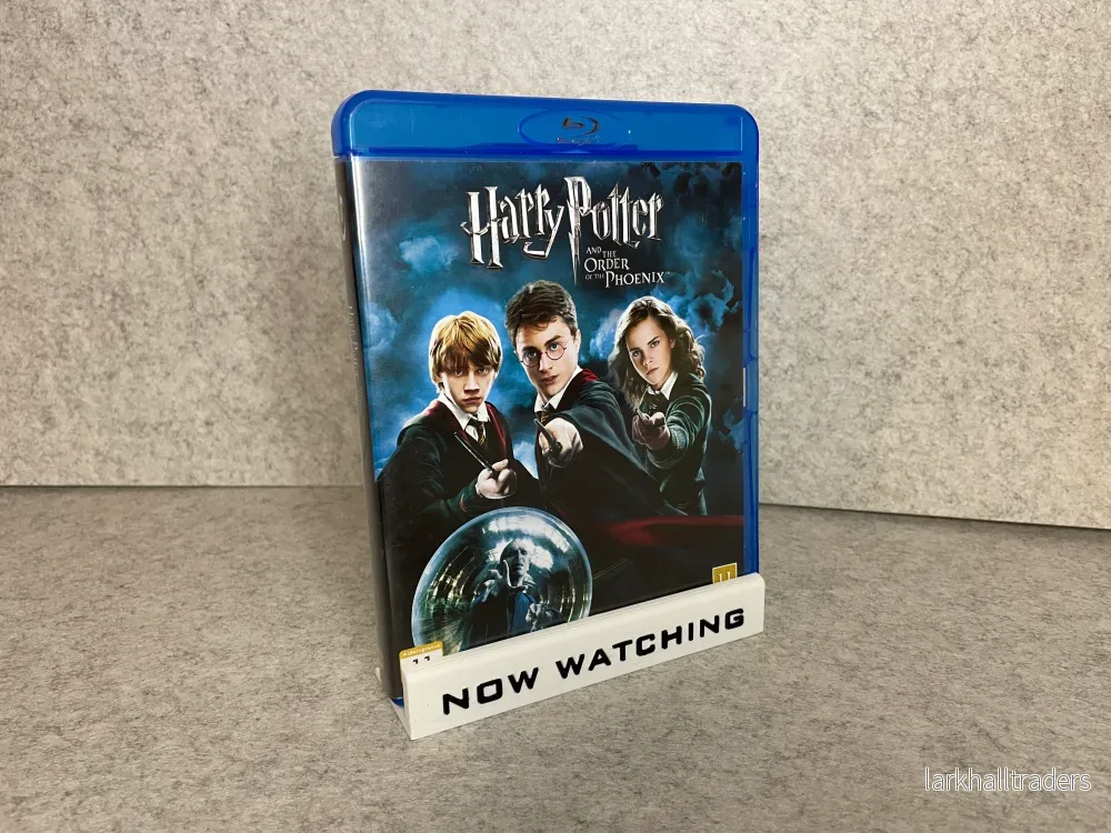 Displayställ för DVD/Blu-Ray – NOW WATCHING