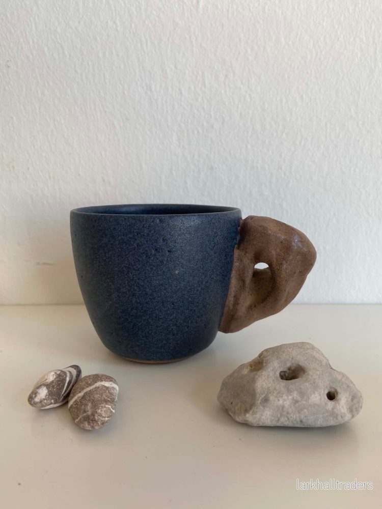 ’kosten’ handgjord keramik kopp – Big stone ’kosten’ handgjord keramik kopp – Big stone