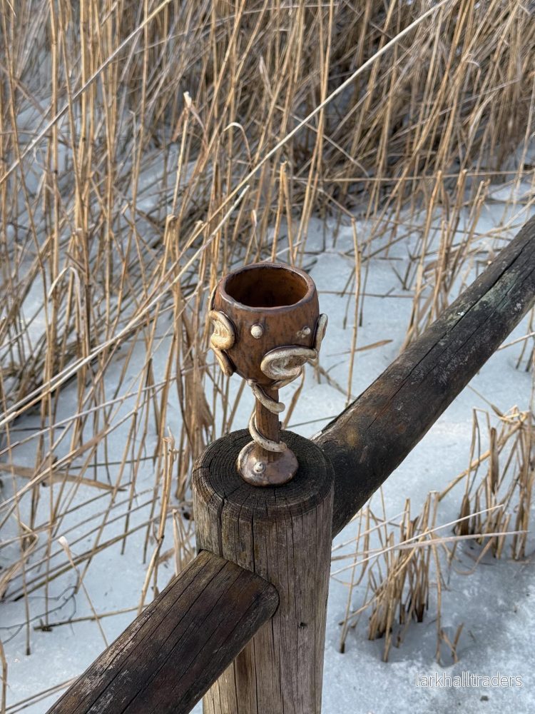 Keramikbägare med blommiga detaljer - Bild 3
