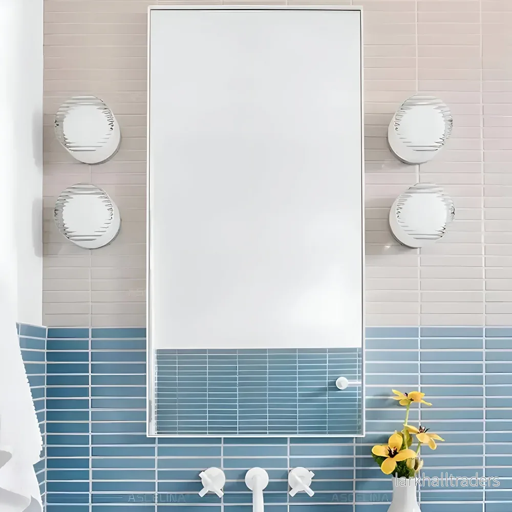 LumiJell – Ribbad Rund Vägglampa i Bärnsten & Vitt Glas med Minimalistisk Design - Bild 2