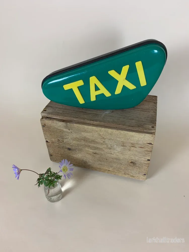 Taxiskylt med ljus Taxiskylt med ljus