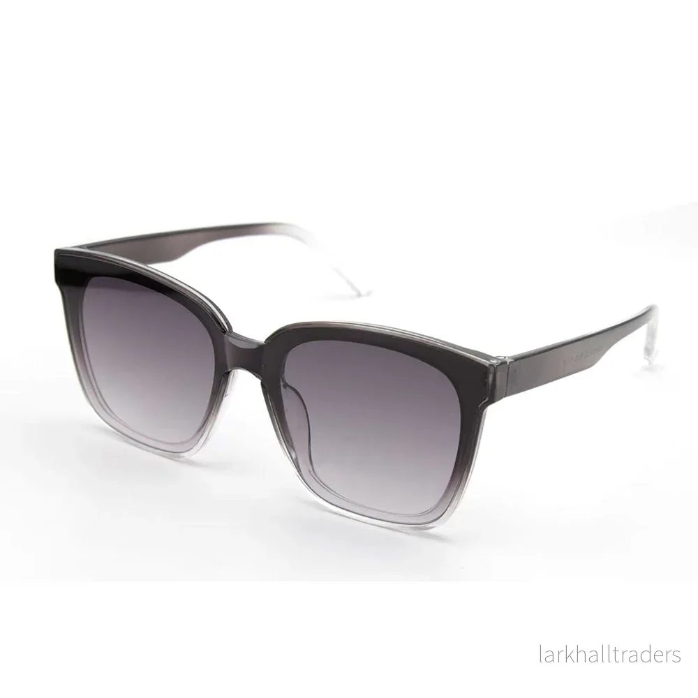Solglasögon med stilren design – Modell 9982 Solglasögon med stilren design – Modell 9982