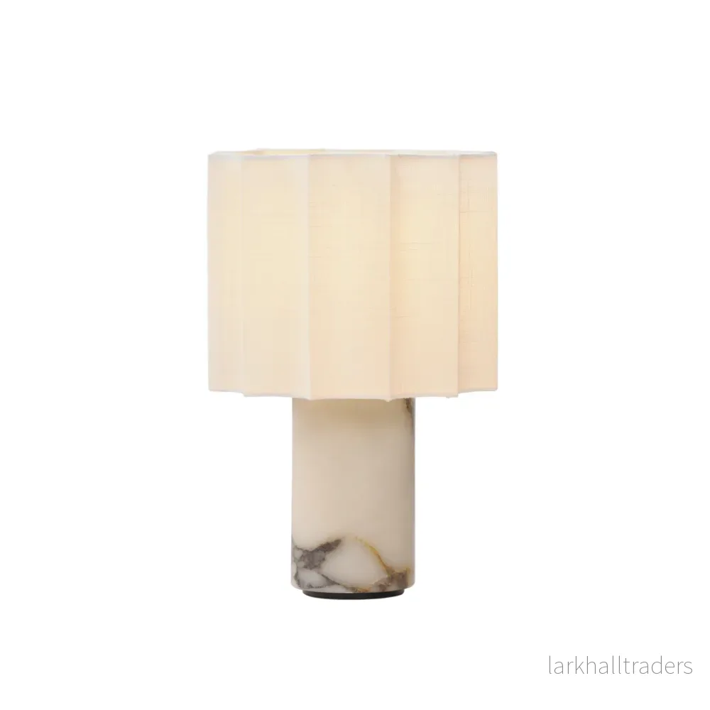 Orvinna – Elegant Marmorbordslampa med Varm Belysning - Bild 2
