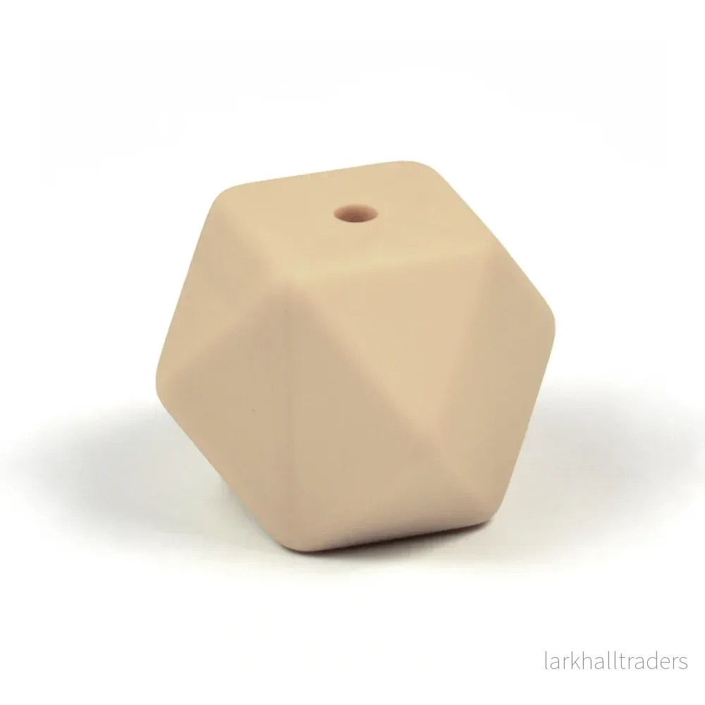 Kantig silikonpärla, sand, 14mm