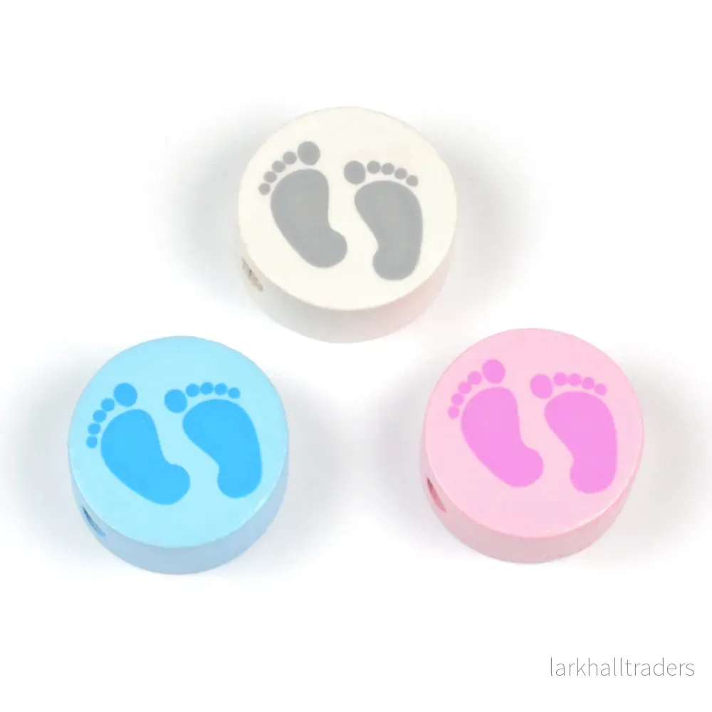 Motivpärla i trä, babyfötter Motivpärla i trä, babyfötter