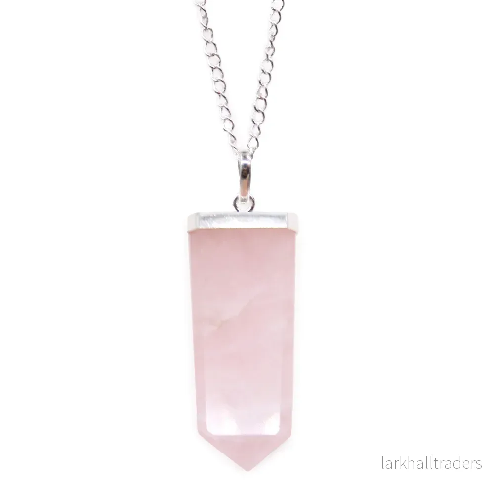 Halsband med rosenkvarts – platt kristallspets