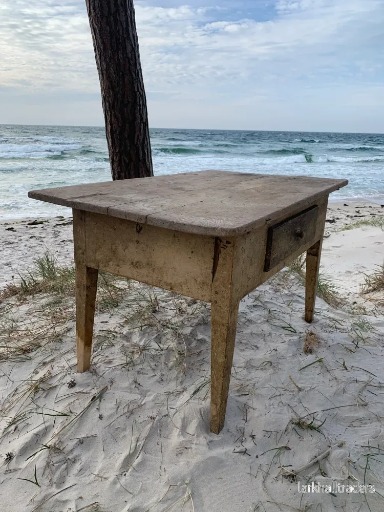 Bord från ett bageri i Sverige - Bild 2