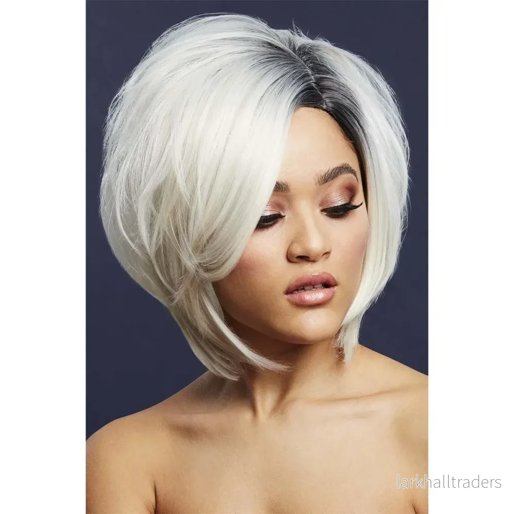 Peruk, Fever Savanna Wig True Blend Ice Blonde Peruk, Fever Savanna Wig True Blend Ice Blonde