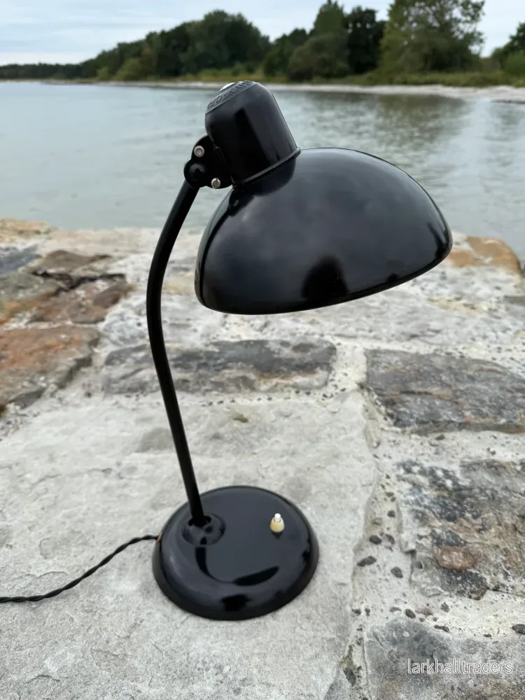 Kaiser Idell 6556 – Original Svart