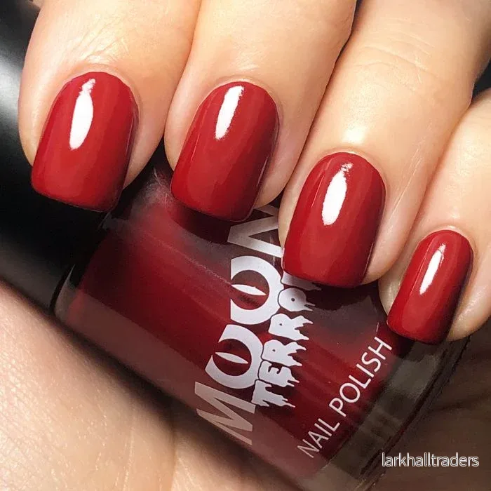Moon terror nagellack, röd 14 ml Moon terror nagellack, röd 14 ml