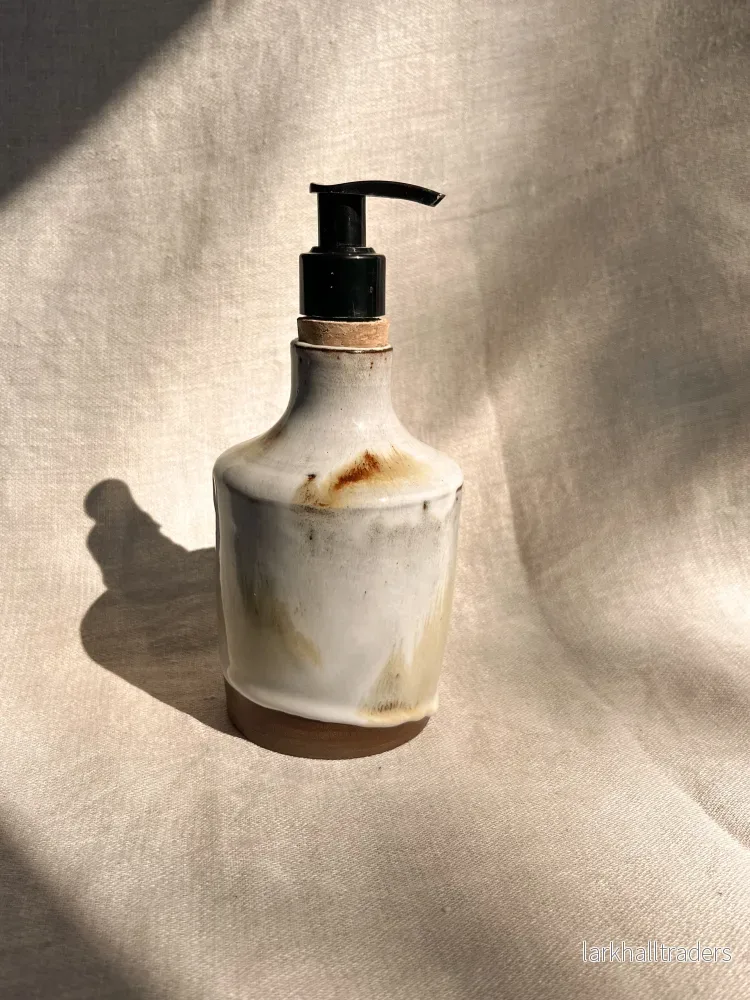 Handgjord keramik tvåldispenser - MADE TO ORDER