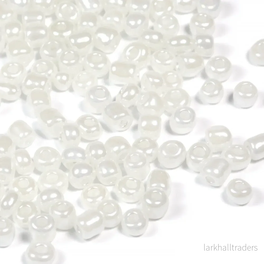 Seed Beads, 4mm, ceylon vit, 30g Seed Beads, 4mm, ceylon vit, 30g
