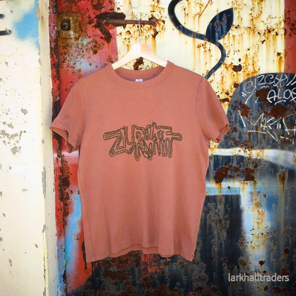 Zurvatt tee – Handtryckt T-shirt Zurvatt tee – Handtryckt T-shirt