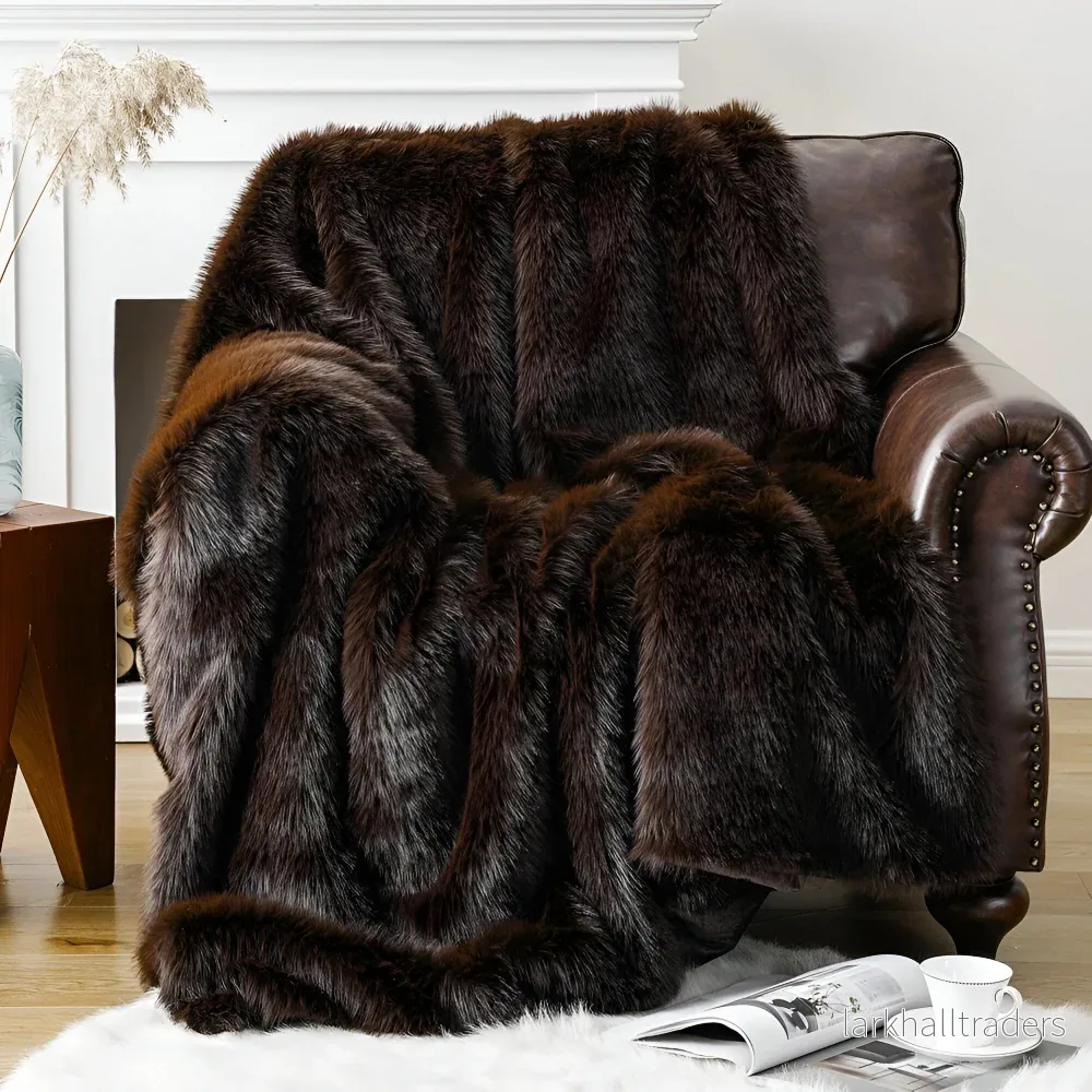 FurVelvet Plaid – Lyxig Konstpälsfilt med Eleganta Minkdetaljer FurVelvet Plaid – Lyxig Konstpälsfilt med Eleganta Minkdetaljer