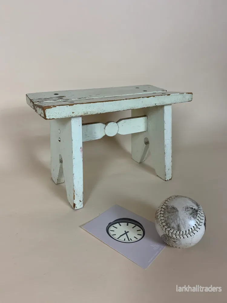 Vacker pall med fin patina