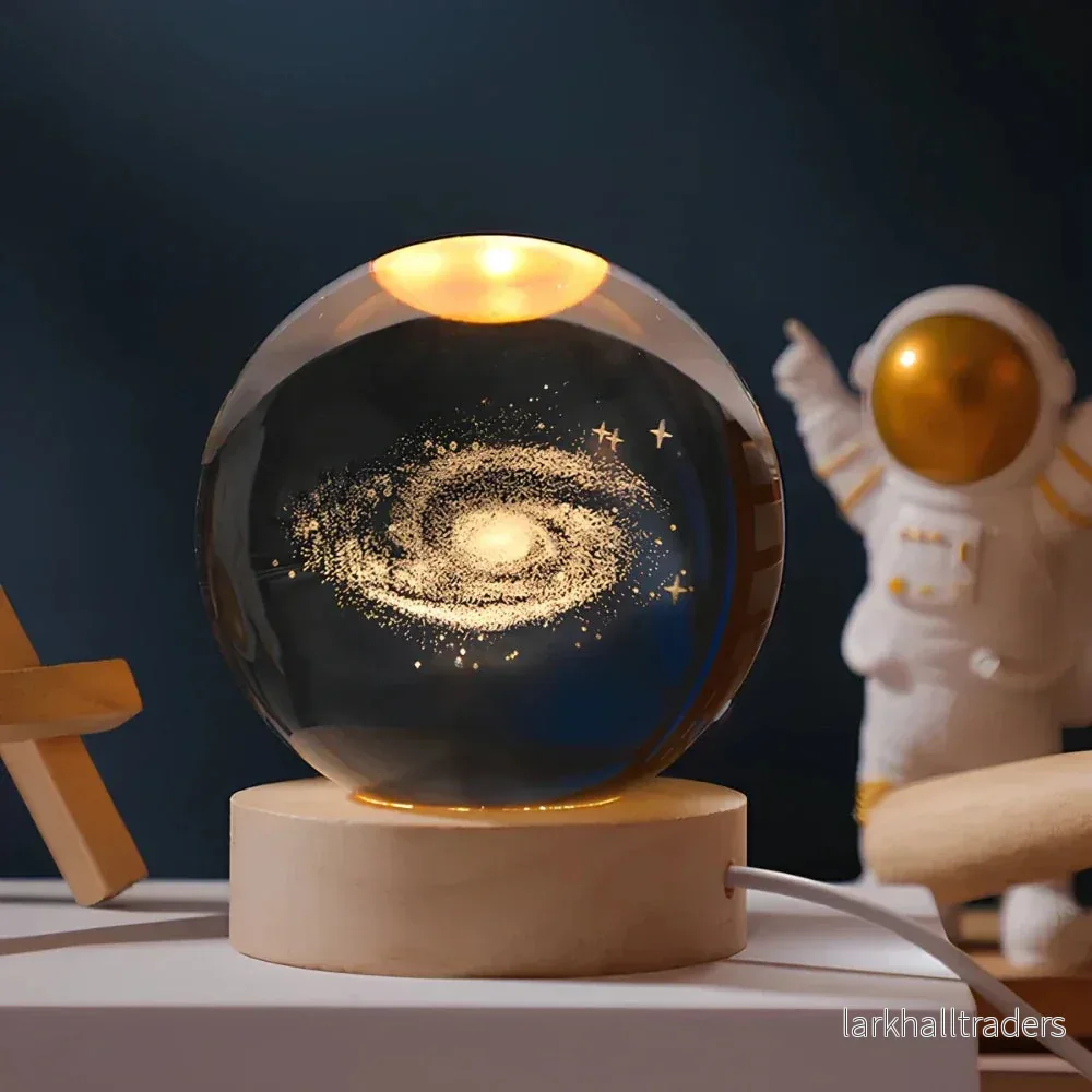 CosmoGlow – 3D Kristallampa med Rymdmotiv – Magisk Nattlampa för Stämningsfull Belysning CosmoGlow – 3D Kristallampa med Rymdmotiv – Magisk Nattlampa för Stämningsfull Belysning
