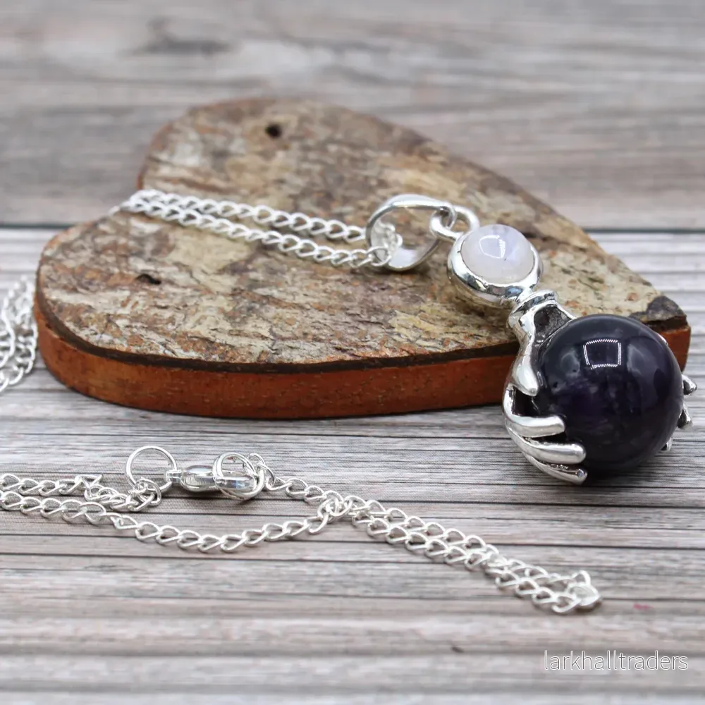 Halsband med ametist – handformat hänge - Bild 2