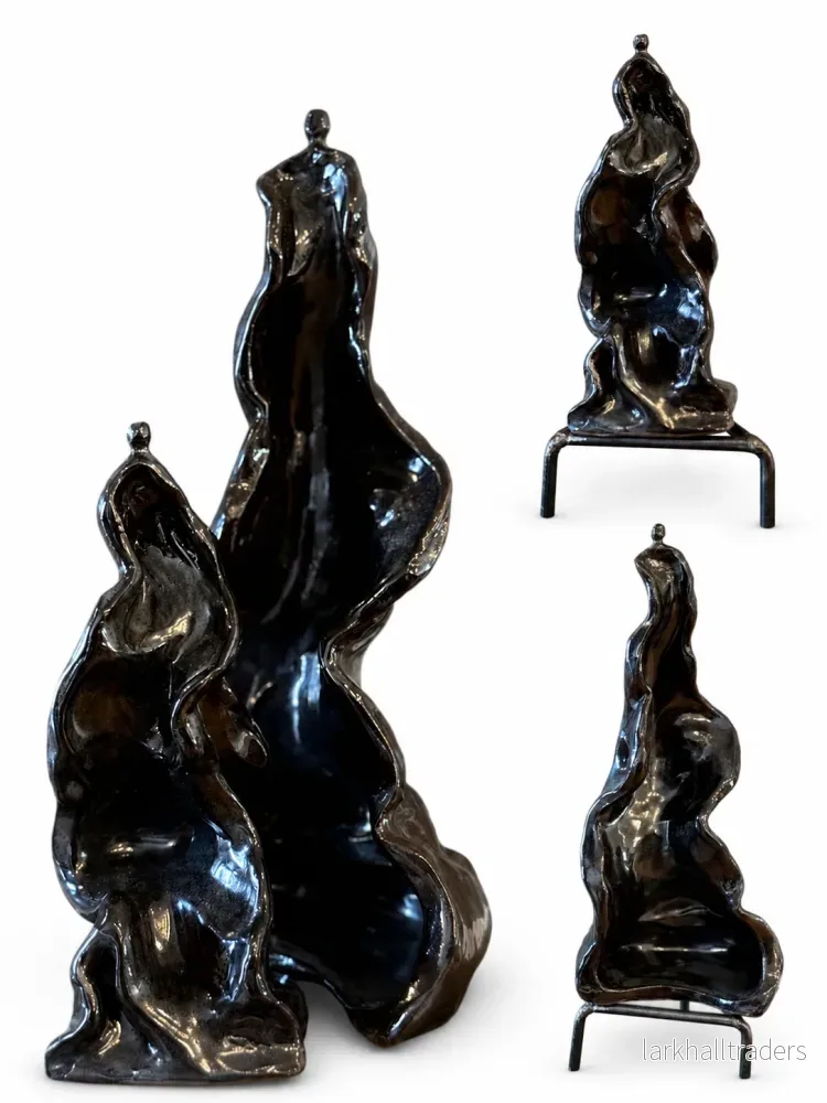 ”Vid din sida”, Keramikskulptur ”Vid din sida”, Keramikskulptur